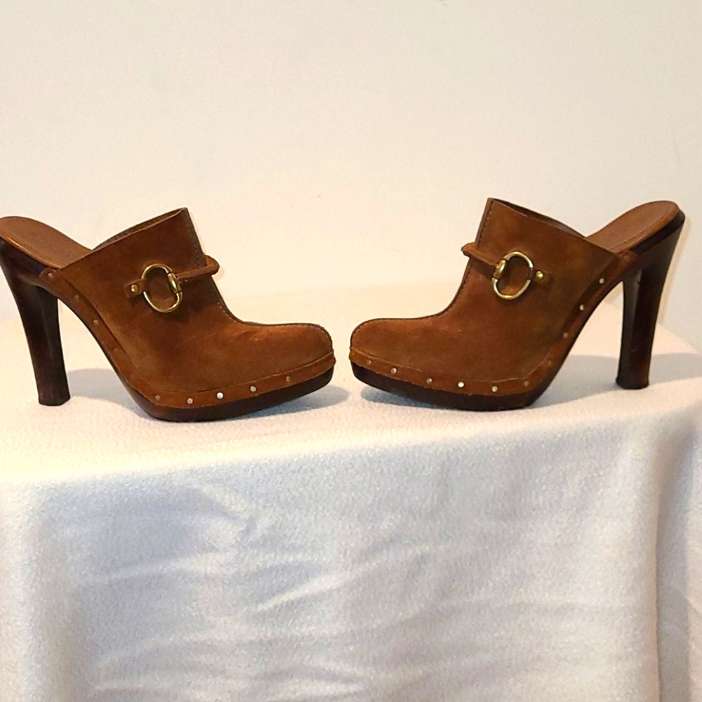 GUCCI SUEDE BROWN HIGH HEEL CLOGS - Picture 8 of 11